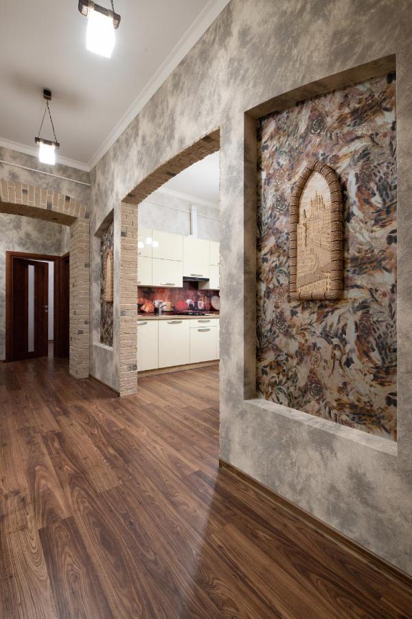 Historic Apartment Sofia In The Old Town Lviv Buitenkant foto